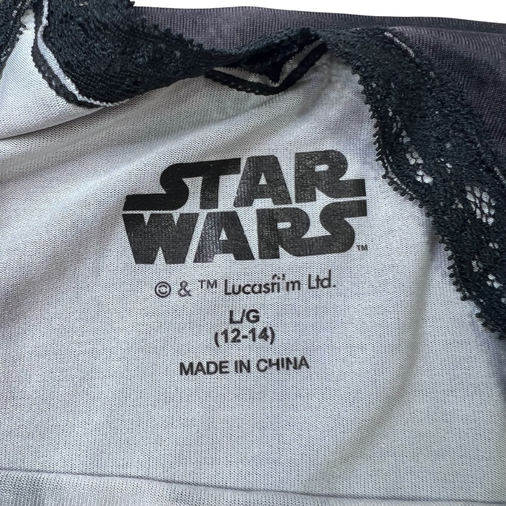 Stars Wars Lace Trimmed V Neck Sleeveless Nightgown - Picture 12 of 14